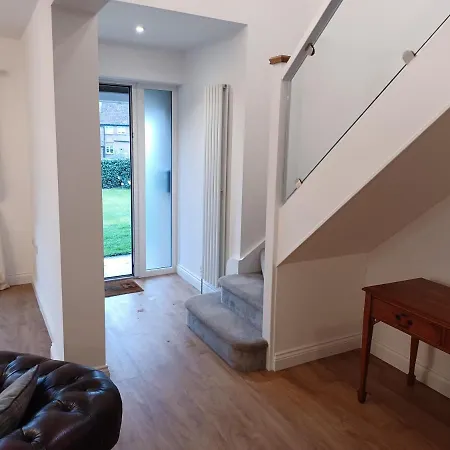 49 Cayley Lane Brompton-by-sawdon *